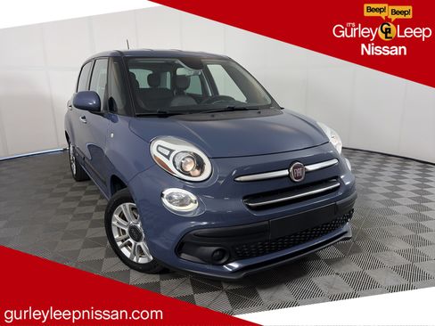 Used 2018 FIAT 500L Pop w/ Premium Group FWD image 1