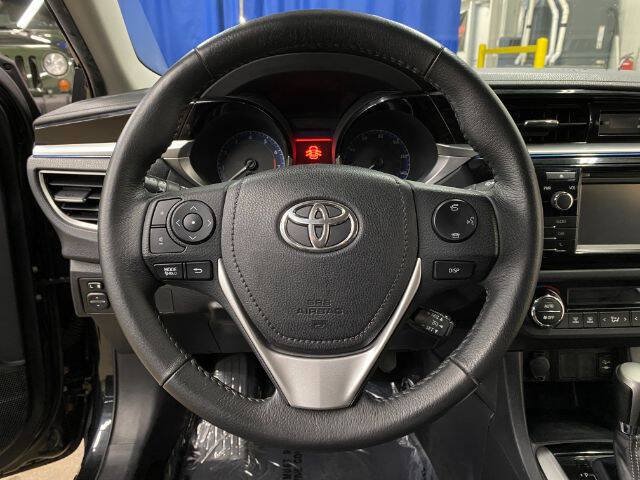 Used 2016 Toyota Corolla S FWD image 19