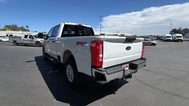 New 2026 Ford F250 XLT w/ FX4 Off-Road Package AWD/4WD image 6
