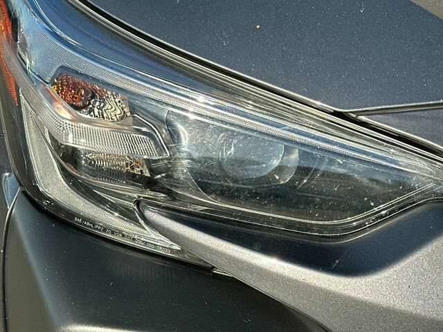 Used 2024 Subaru Outback Premium AWD/4WD image 32