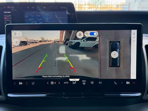 New 2025 Ford Expedition Active image 35