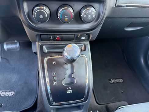 Used 2016 Jeep Patriot Sport w/ Power Value Group image 32