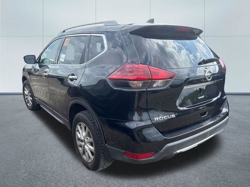 Used 2019 Nissan Rogue SV AWD/4WD image 2