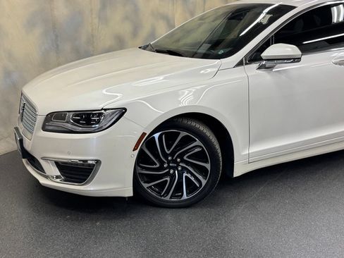 Used 2020 Lincoln MKZ Reserve w/ Luxury Package FWD image 2