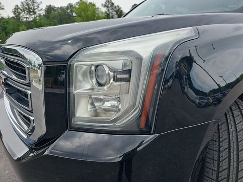 Used 2020 GMC Yukon SLE w/ SLE Value Package RWD image 35