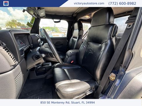 Used 2005 Jeep Wrangler X AWD/4WD image 19