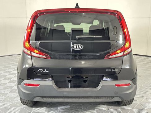 Used 2020 Kia Soul LX image 7