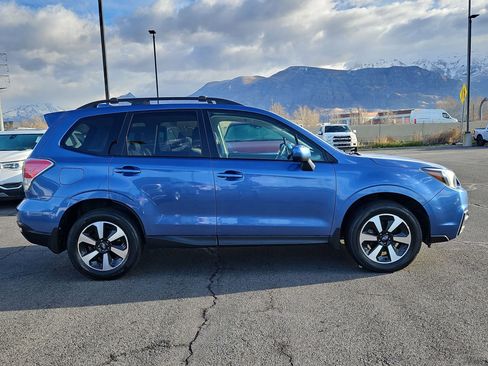 Used 2018 Subaru Forester 2.5i Premium image 2