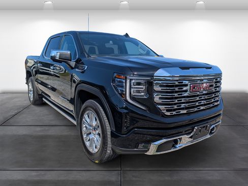 Used 2026 GMC Sierra 1500 Denali RWD image 2