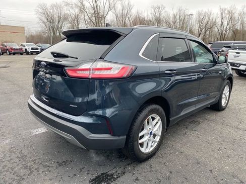 Used 2022 Ford Edge SEL w/ Convenience Package image 5