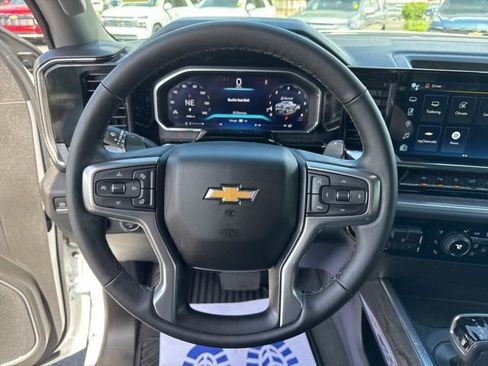 Used 2026 Chevrolet Silverado 1500 LTZ w/ Technology Package AWD/4WD image 19
