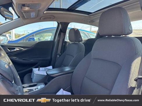 Used 2024 Chevrolet Malibu LT image 19