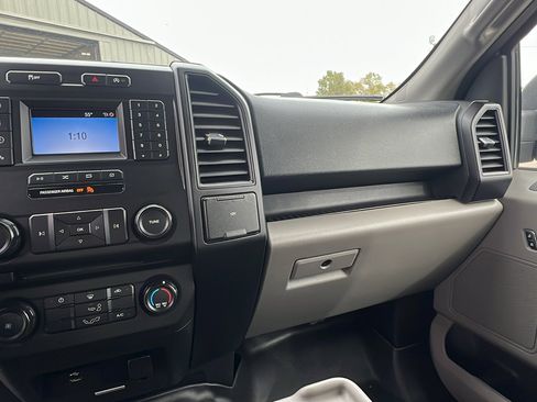 Used 2018 Ford F150 XL w/ Equipment Group 101A Mid image 13