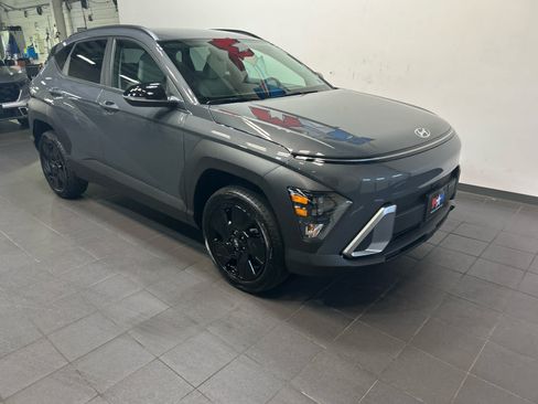 Used 2026 Hyundai Kona SEL Sport AWD/4WD image 2