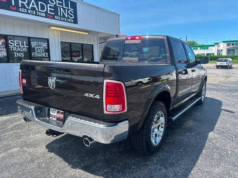 Used 2016 RAM 1500 Laramie w/ Convenience Group AWD/4WD image 9