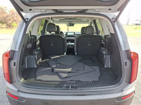 Used 2021 Kia Telluride EX w/ EX Premium Package AWD/4WD image 32