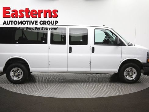 Used 2024 Chevrolet Express 3500 LT w/ LT Preferred Equipment Group RWD image 43