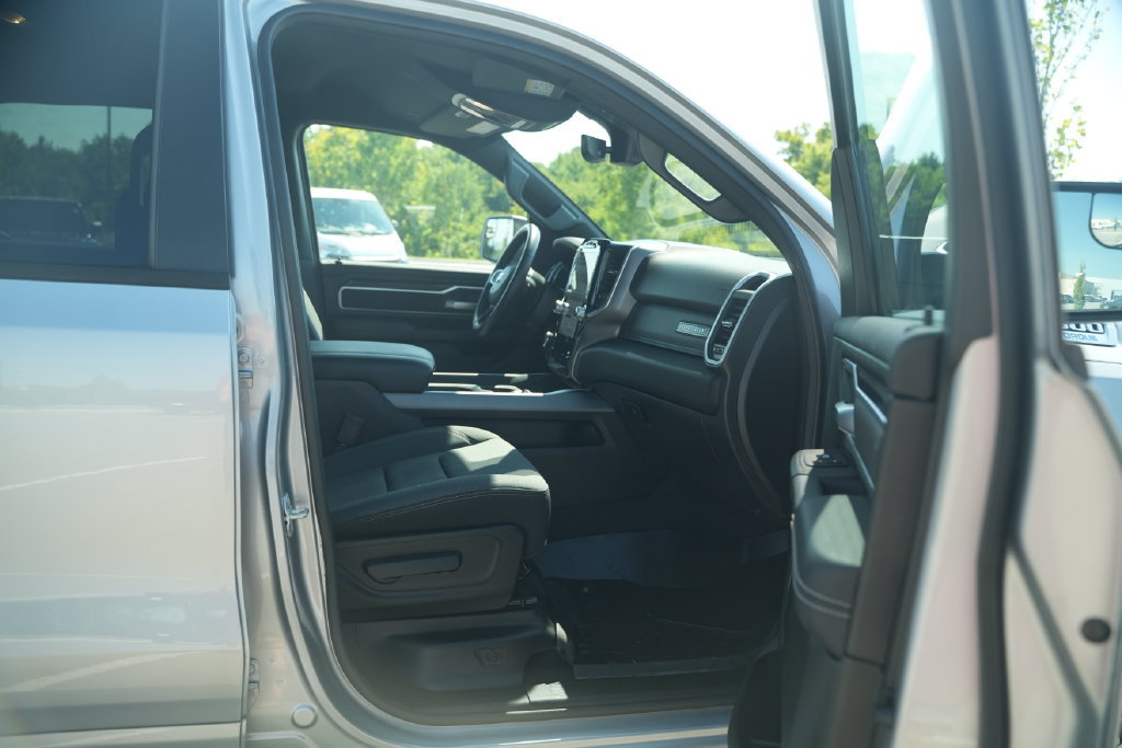 Used 2023 RAM 1500 Big Horn AWD/4WD image 20
