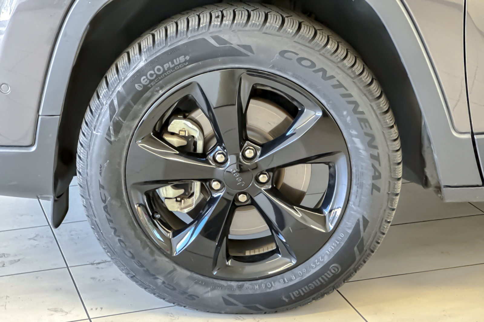 Used 2023 Jeep Cherokee Altitude Lux AWD/4WD image 27