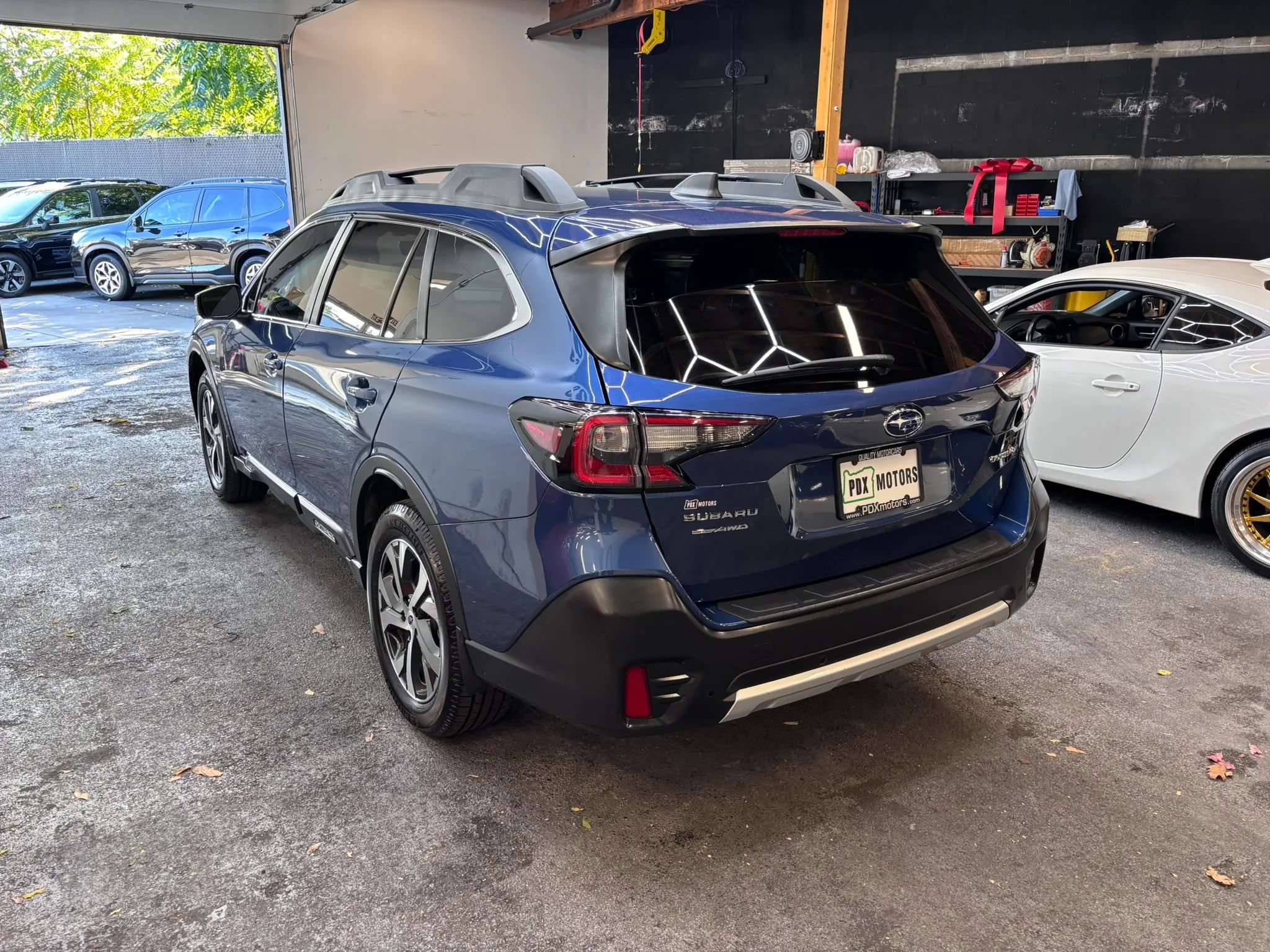 Used 2021 Subaru Outback Limited w/ Popular Package #2 AWD/4WD image 5