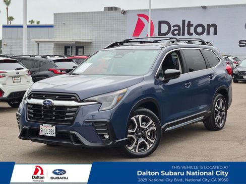 Used 2024 Subaru Ascent Limited w/ Technology Package AWD/4WD image 1