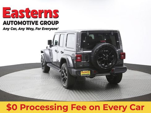 Used 2025 Jeep Wrangler Unlimited Sahara AWD/4WD image 65