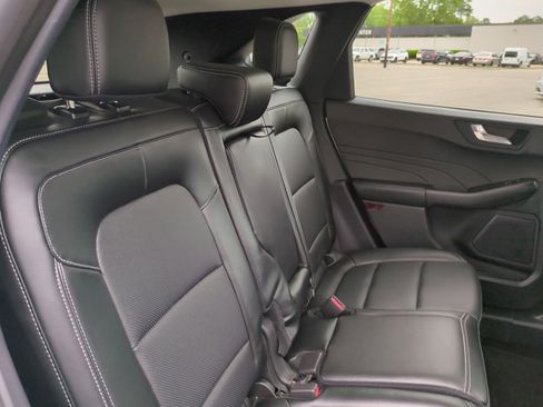 Used 2022 Ford Escape SEL FWD image 27