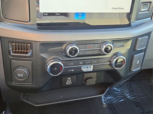 Used 2025 Ford F150 XLT w/ Equipment Group 301A Standard image 29