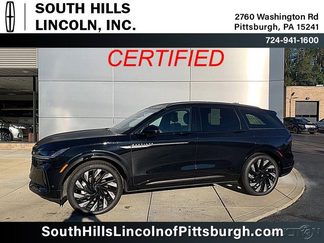 Used 2024 Lincoln Nautilus Reserve w/ Equipment Group 202A AWD/4WD image 1