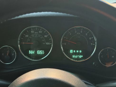 Used 2015 Jeep Wrangler Sport w/ Quick Order Package 24S image 28