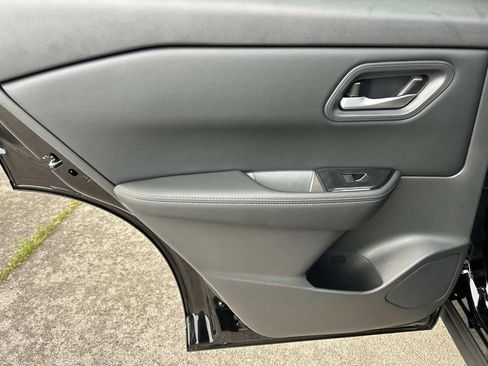 New 2026 Nissan Rogue SV FWD image 21