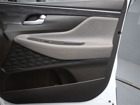 Used 2020 Hyundai Santa Fe SEL image 29