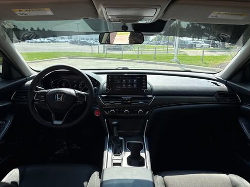 Certified 2022 Honda Accord LX image 17