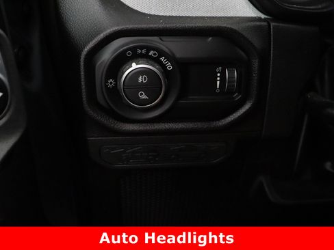 Used 2024 Jeep Gladiator Sport image 25