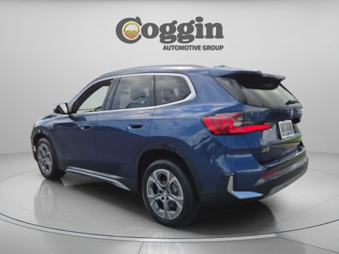 Used 2024 BMW X1 xDrive28i w/ Convenience Package AWD/4WD image 3