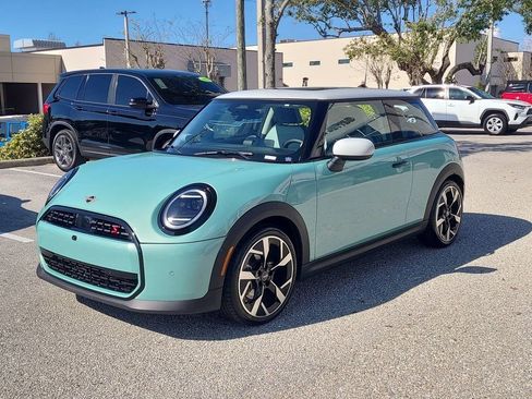 Used 2025 MINI Cooper S image 8