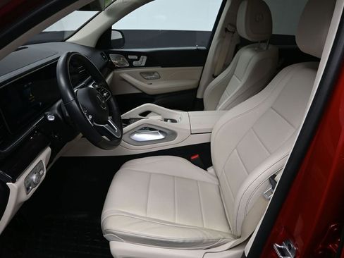 Used 2022 Mercedes-Benz GLS 450 4MATIC image 16