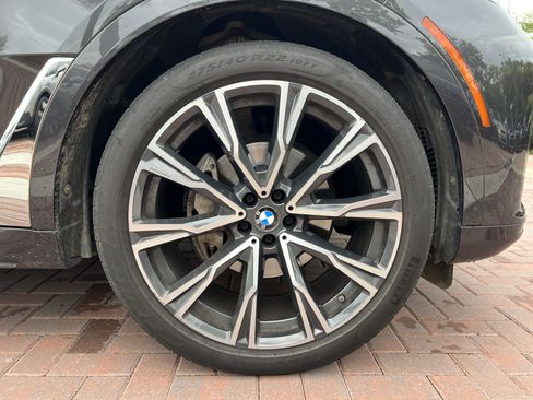 Used 2020 BMW X7 xDrive40i w/ Premium Package AWD/4WD image 26