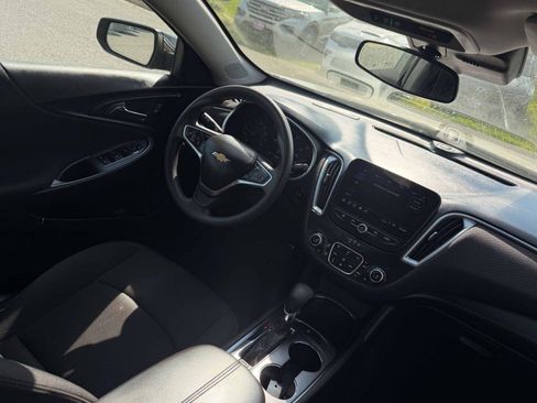 Used 2023 Chevrolet Malibu LT image 15