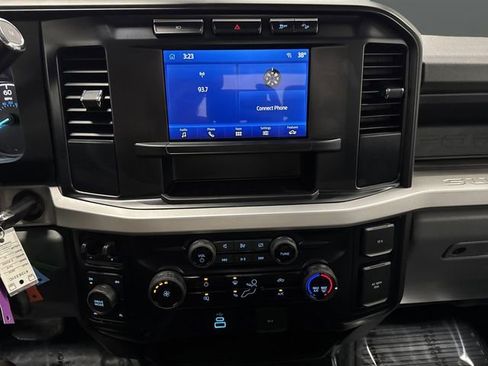 Used 2024 Ford F250 XL w/ 360-Degree Camera Package image 7