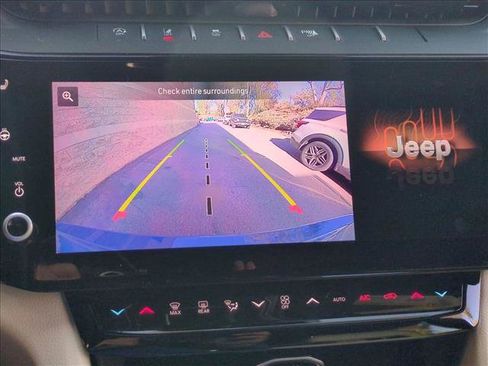 New 2026 Jeep Grand Cherokee Limited image 13