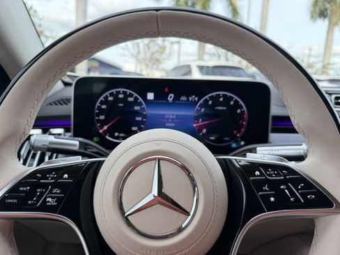 Used 2021 Mercedes-Benz S 580 4MATIC Sedan image 31