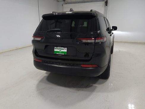 Used 2023 Jeep Grand Cherokee L Laredo AWD/4WD image 7