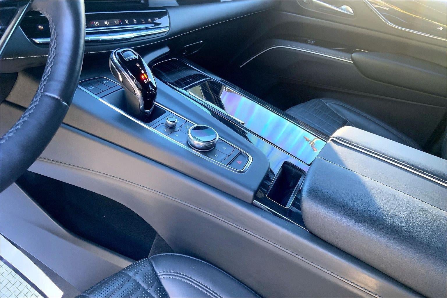 Certified 2023 Cadillac Escalade V AWD/4WD image 18