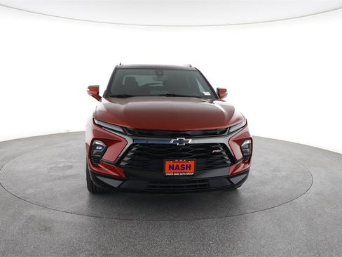Used 2023 Chevrolet Blazer RS w/ Driver Confidence II Package image 3