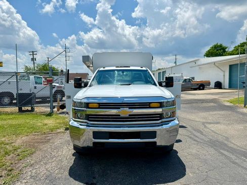 Used 2015 Chevrolet Silverado 3500 W/T w/ WT Convenience Package image 9