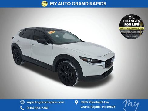 Used 2021 MAZDA CX-30 AWD 2.5 S w/ Preferred Package image 2