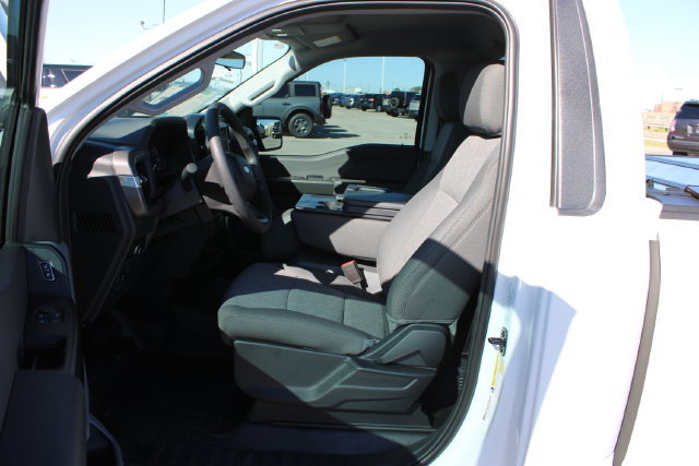 New 2026 Ford F150 XL w/ Equipment Group 103A High AWD/4WD image 9
