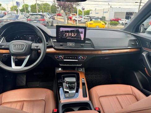 Certified 2023 Audi Q5 2.0T Premium w/ Convenience Package AWD/4WD image 23