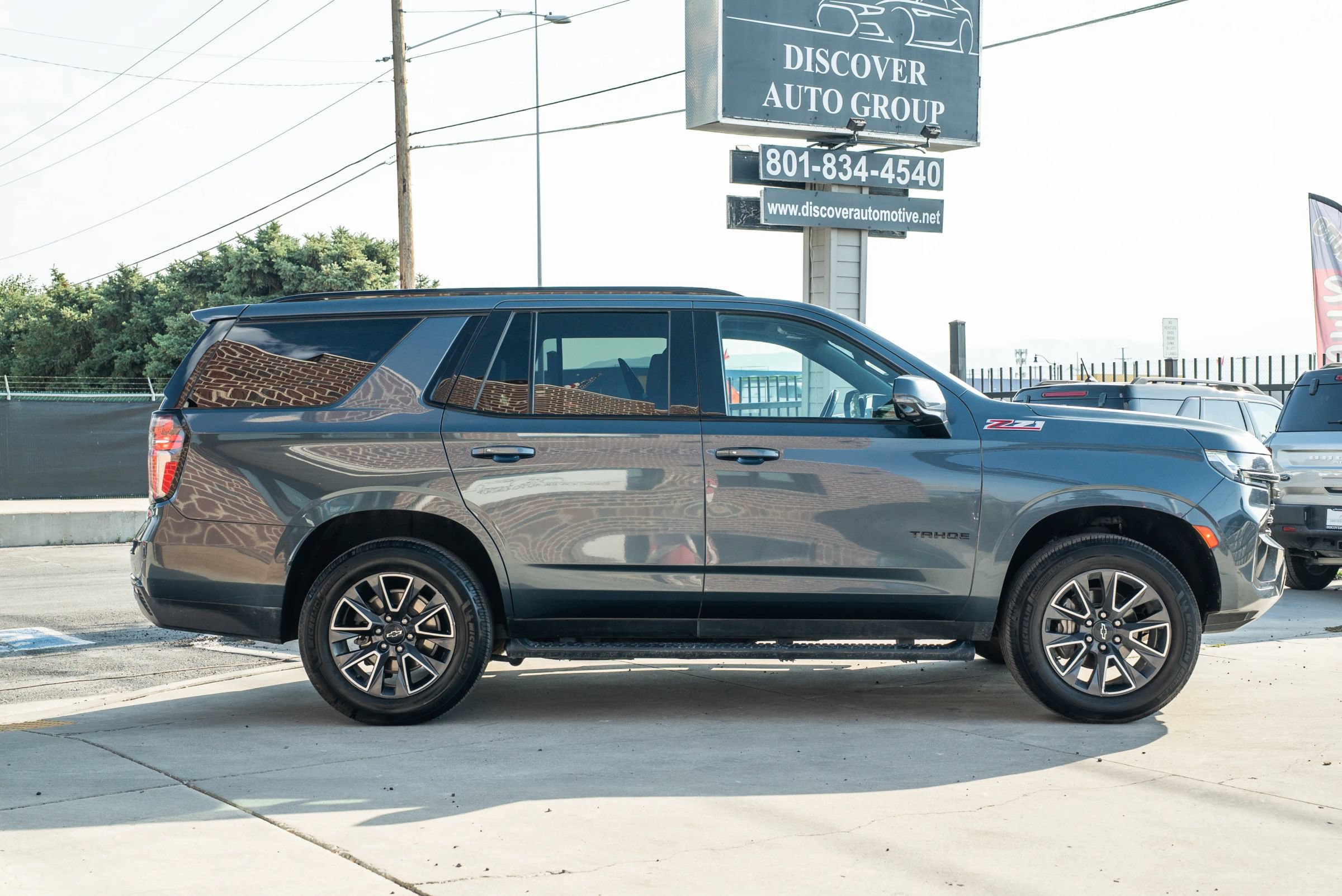 Used 2021 Chevrolet Tahoe Z71 w/ Z71 Signature Package AWD/4WD image 10